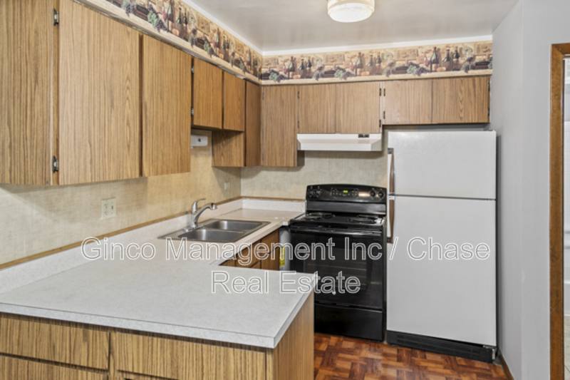 Apartment for rent at 17754 Rosewood Dr #1N, Lansing, IL 60438