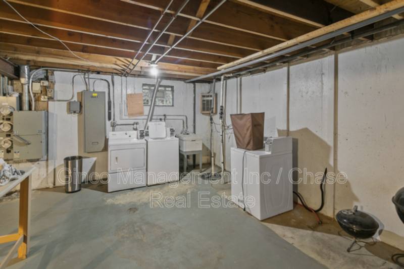 Apartment for rent at 17754 Rosewood Dr #1N, Lansing, IL 60438