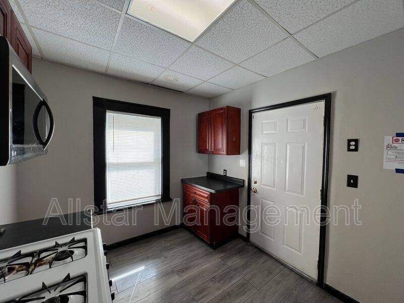 House for rent at 3616 Independence Rd, Cleveland, OH 44105