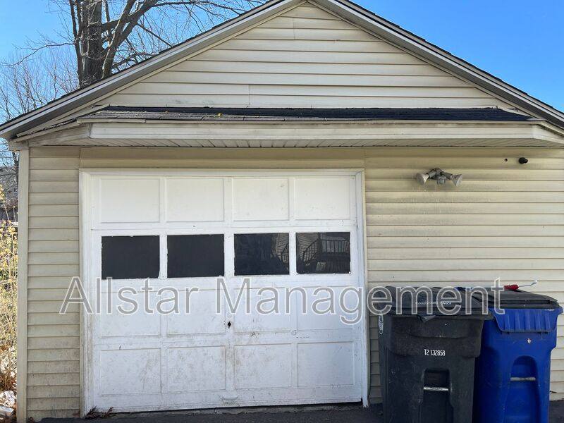 House for rent at 3616 Independence Rd, Cleveland, OH 44105