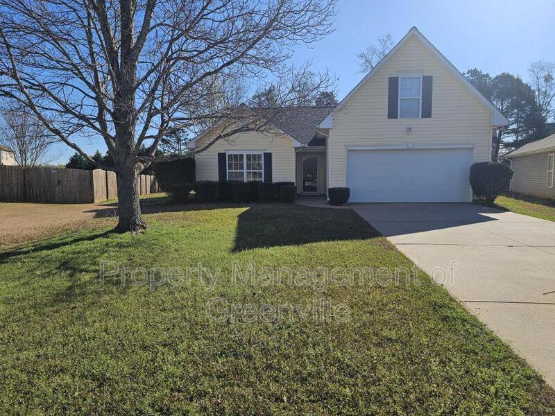House for rent at 406 Flanders Court, Greenville, SC 29607
