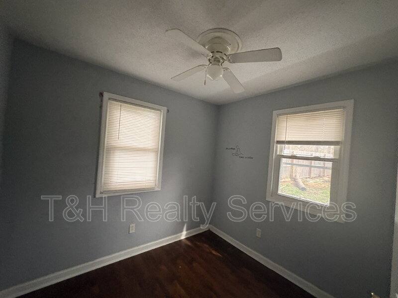 House for rent at 3125 N Gladstone Ave, Indianapolis, IN 46218