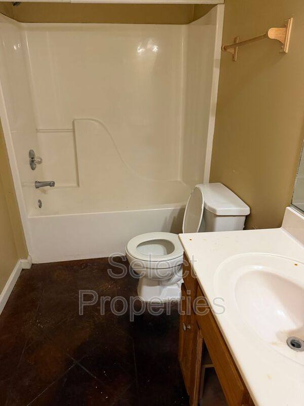 Apartment for rent at 920 Belt St #1, Jonesboro, AR 72401