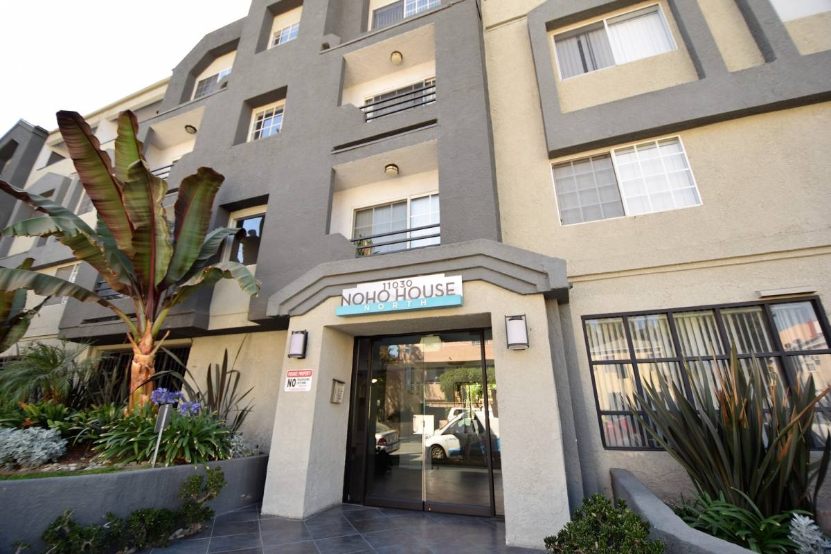 Apartment for rent at 11030 Hartsook St, North Hollywood, CA 91601