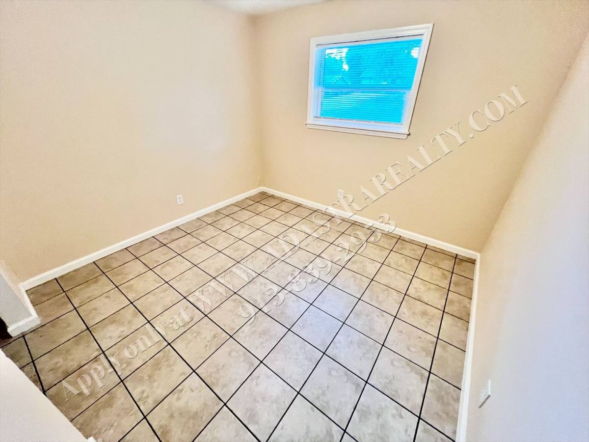 Apartment for rent at 6003 E 151st Terrace, Grandview, MO 64030