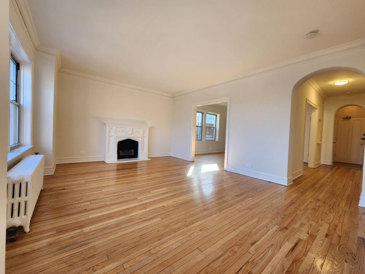 Apartment for rent at 930-936 Judson Ave, Evanston, IL 60202