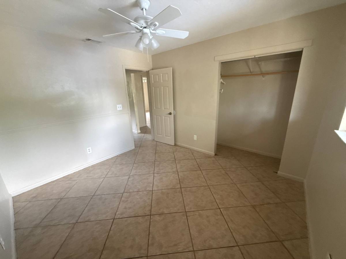 Apartment for rent at 4120 Pine Drop Lane, North Fort Myers, FL 33917