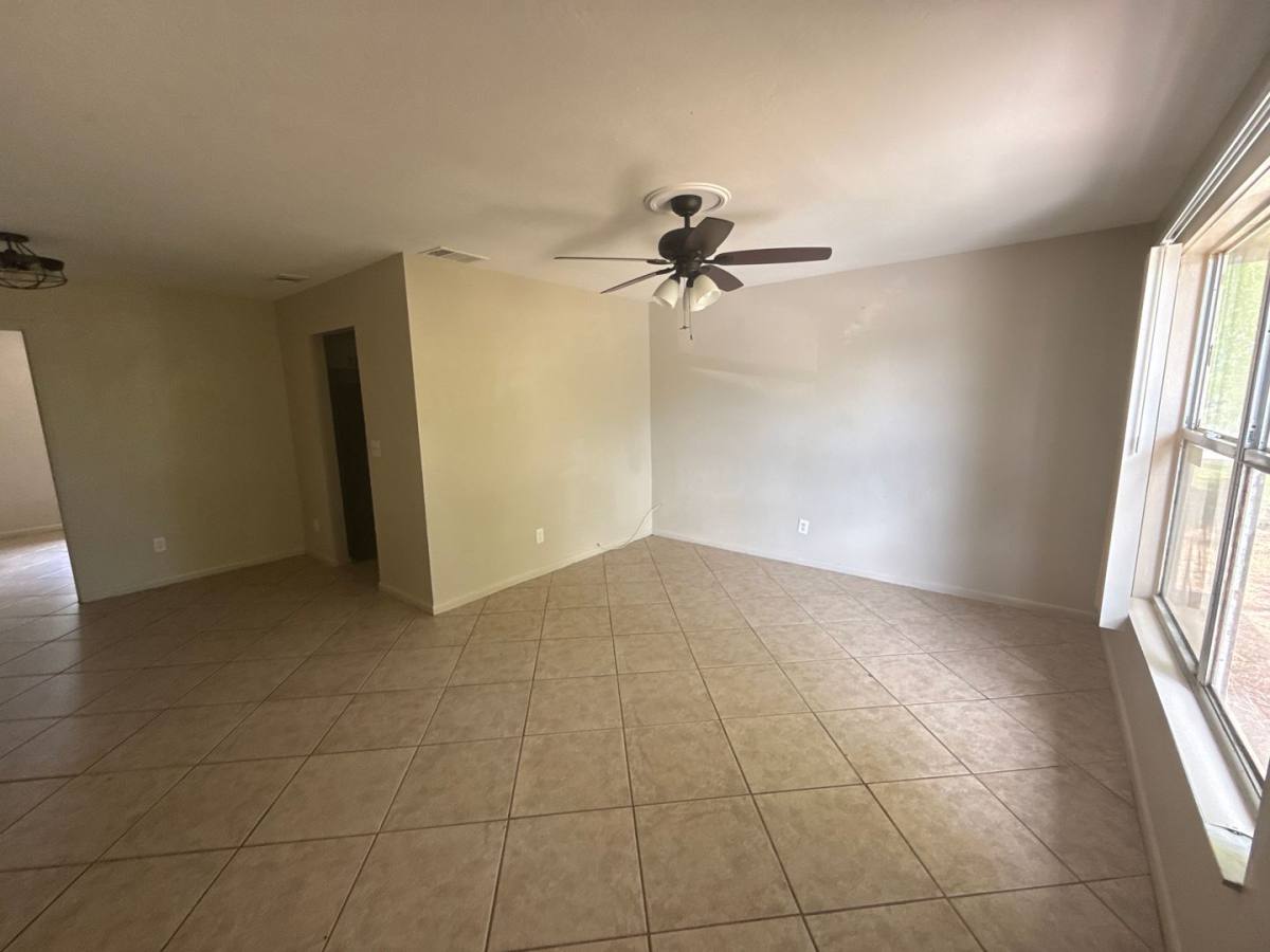 Apartment for rent at 4120 Pine Drop Lane, North Fort Myers, FL 33917