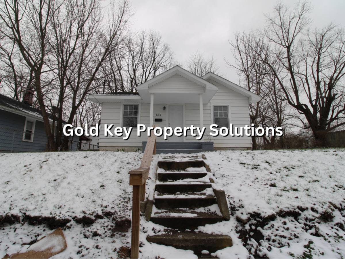 House for rent at 605 W 10th St, Muncie, IN 47302