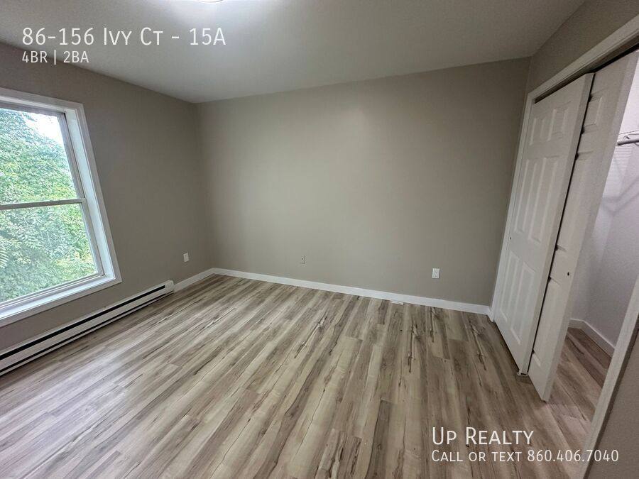 Apartment for rent at 86-156 Ivy Court, Groton, CT 06340