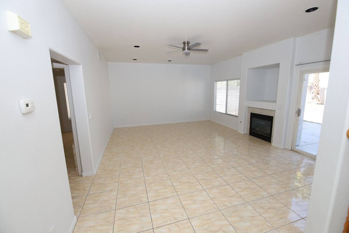 House for rent at 554 Campus Oak Court, Las Vegas, NV 89183