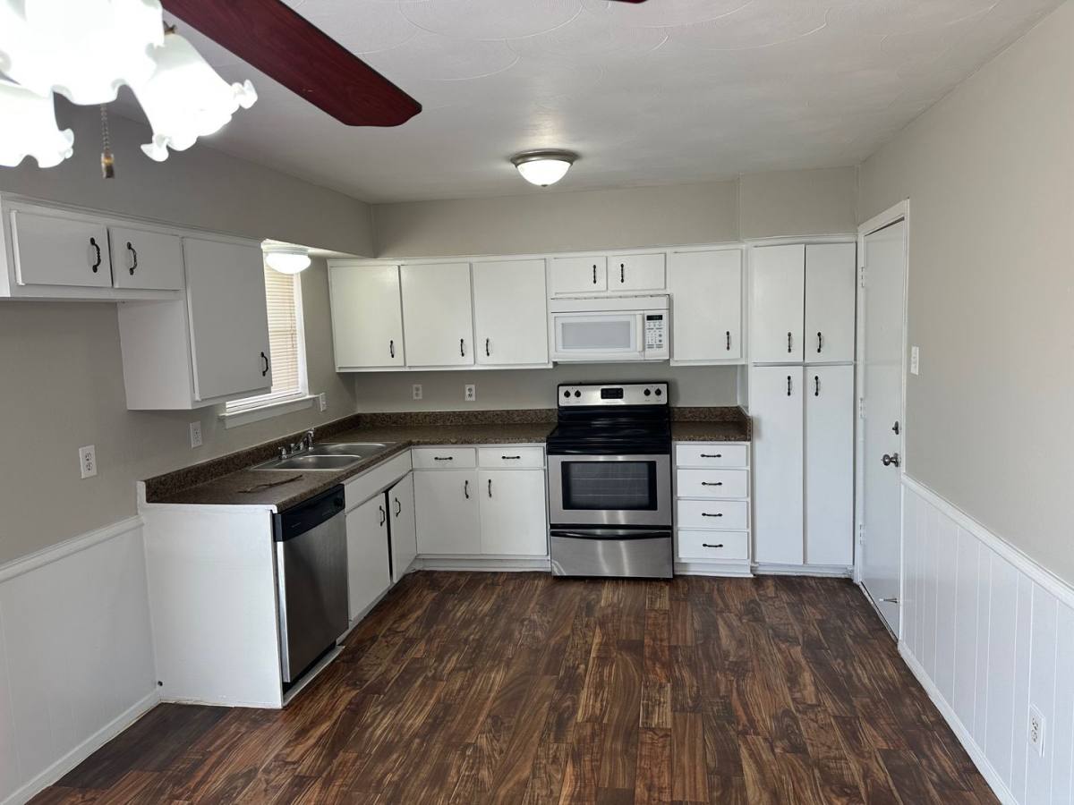 House for rent at 4614 Hanover Dr, Garland, TX 75042