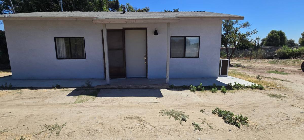Apartment for rent at 2041 Darby St, San Bernardino, CA 92407