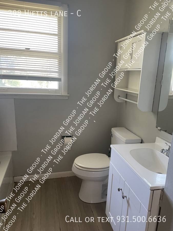 Apartment for rent at 398 Hietts Lane #C, Clarksville, TN 37043