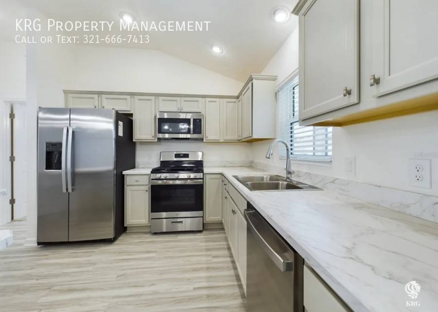House for rent at 528 Cherry Creek Way, Okahumpka, FL 34762