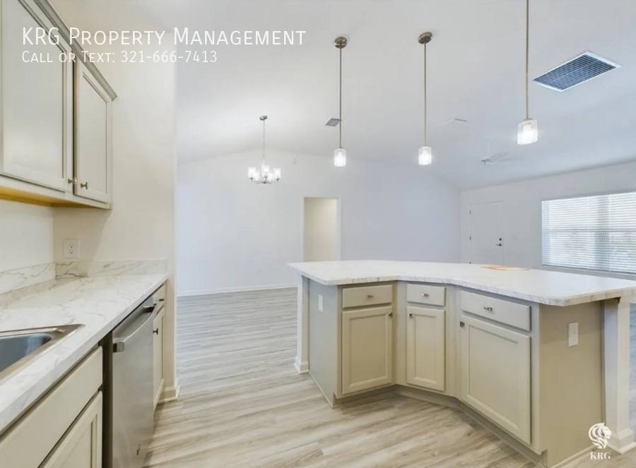 House for rent at 528 Cherry Creek Way, Okahumpka, FL 34762