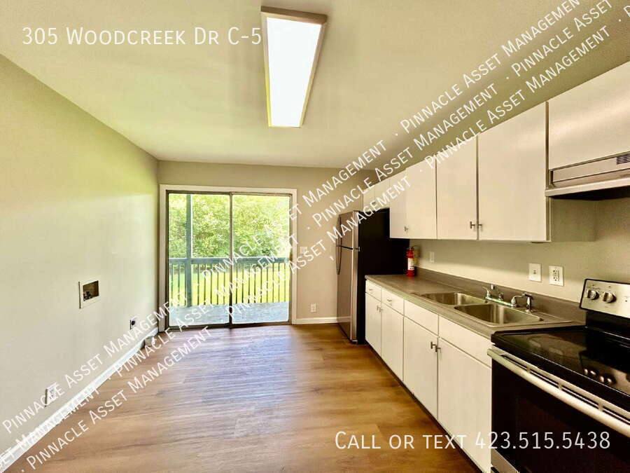 Apartment for rent at 305 Woodcreek Dr #C-5, Rossville, GA 30741