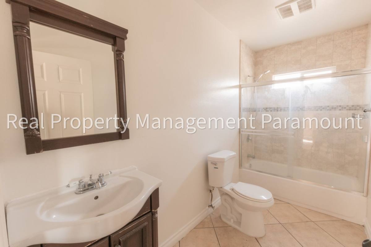 Apartment for rent at 3831 S Wall St, Los Angeles, CA 90011