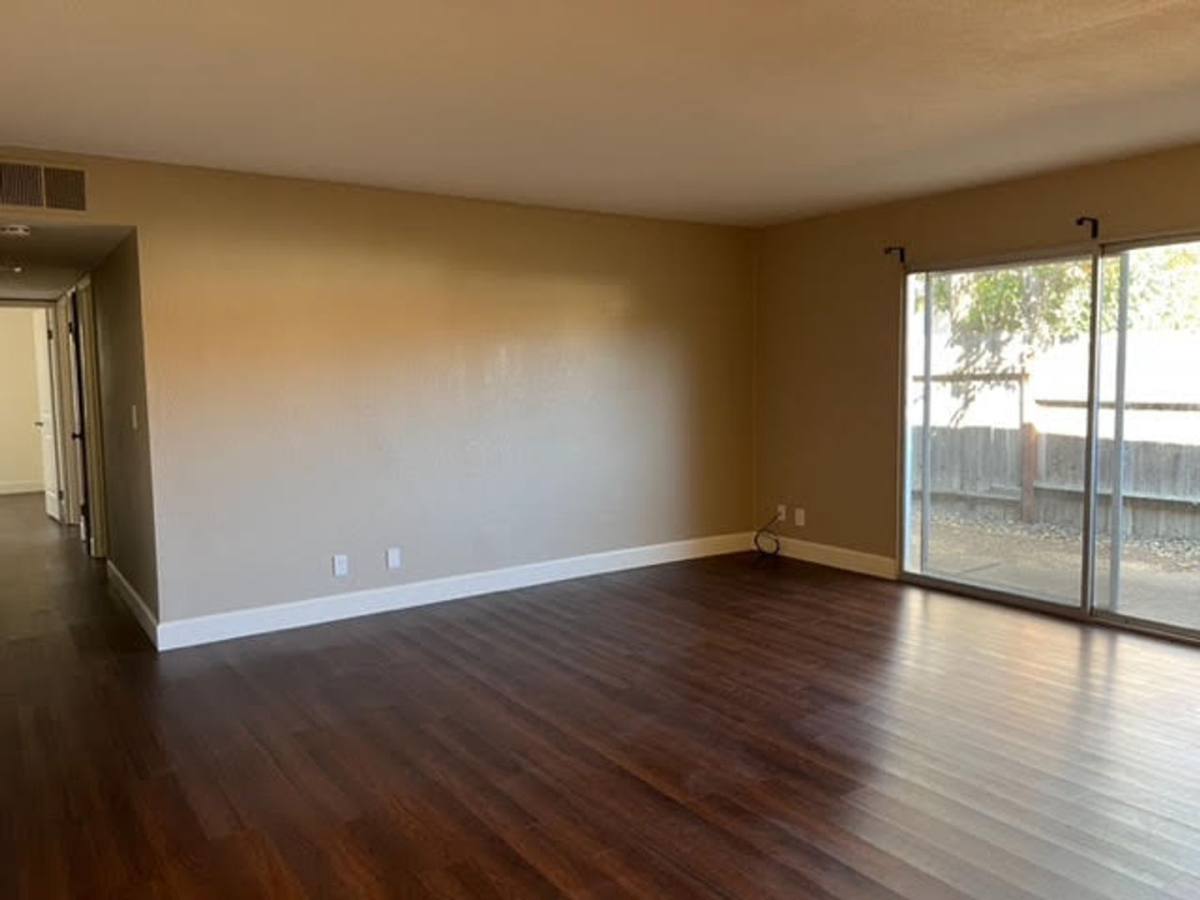 House for rent at 1529 Oak Ave, Davis, CA 95616
