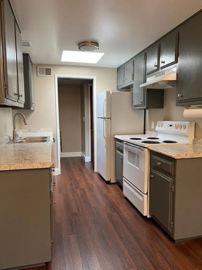 House for rent at 1529 Oak Ave, Davis, CA 95616
