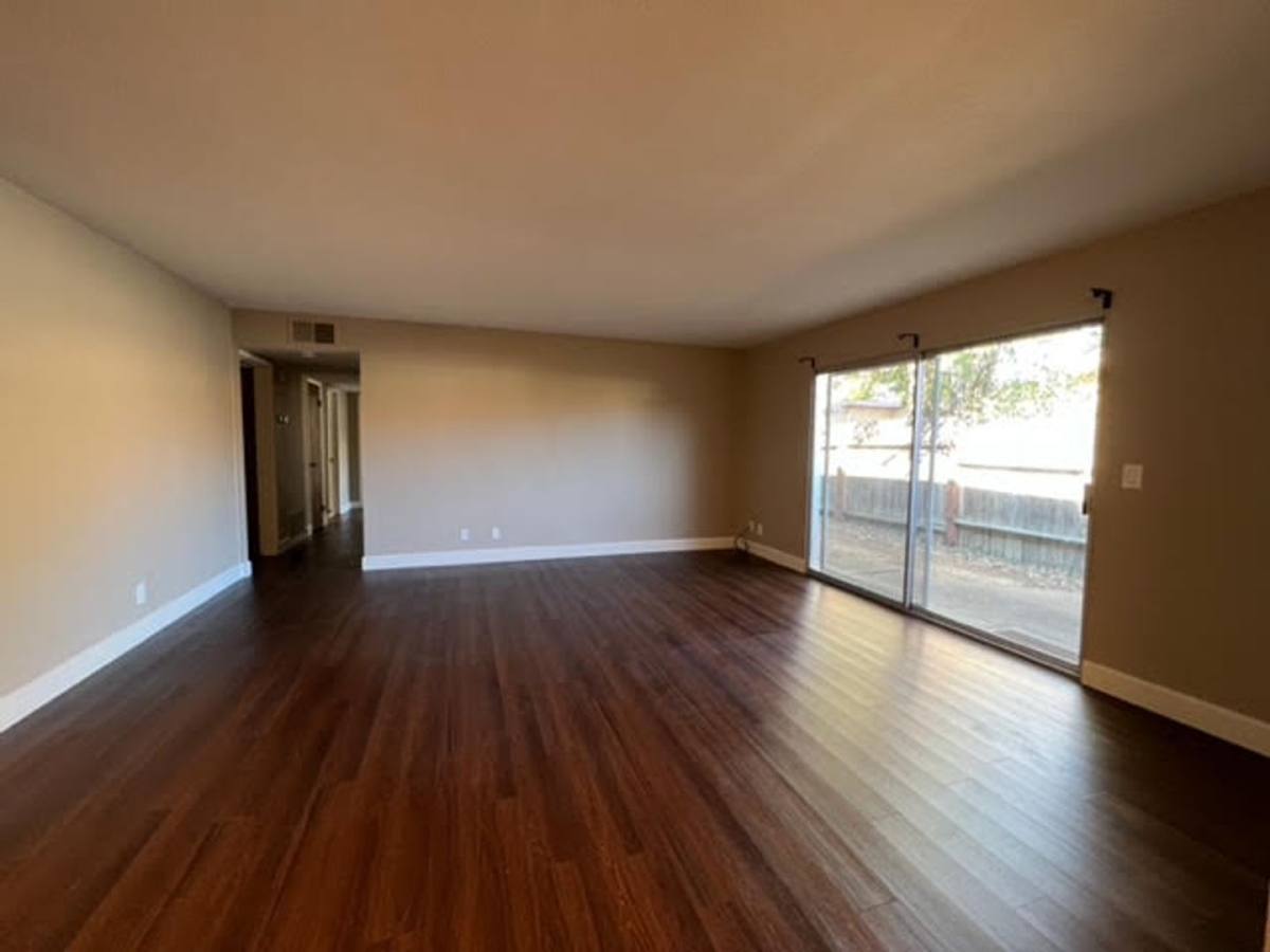 House for rent at 1529 Oak Ave, Davis, CA 95616