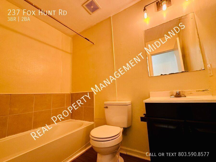 House for rent at 237 Fox Hunt Rd, Columbia, SC 29223