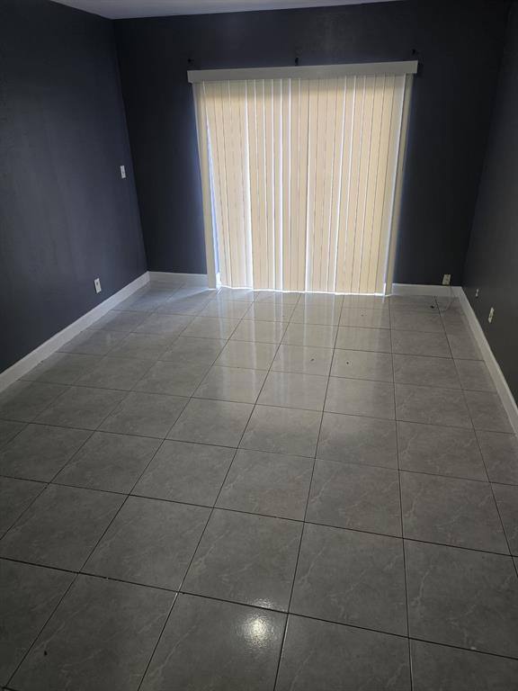 Apartment for rent at 5925 NW 23rd St, Fort Lauderdale, FL 33313