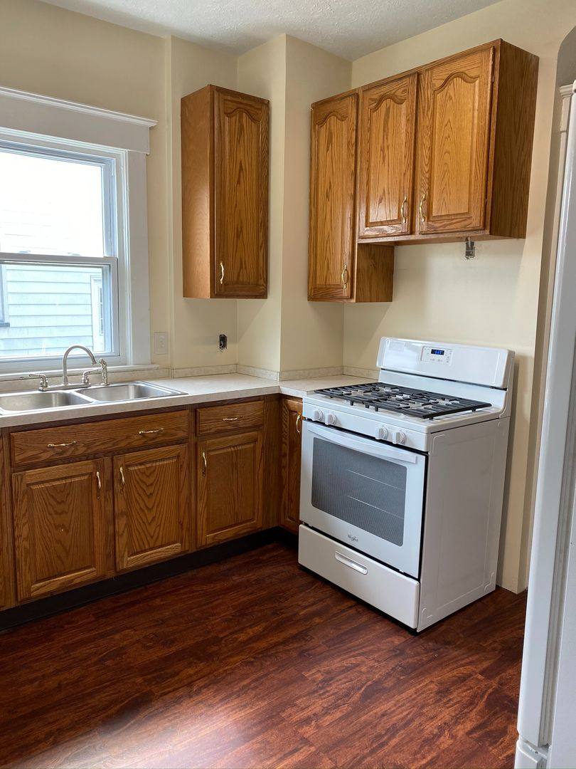 House for rent at 326 E Liberty St, Girard, OH 44420