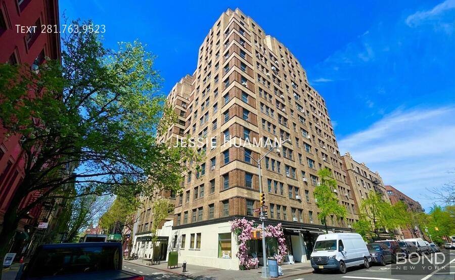 Apartment for rent at 95 Christopher St #I, New York, NY 10014