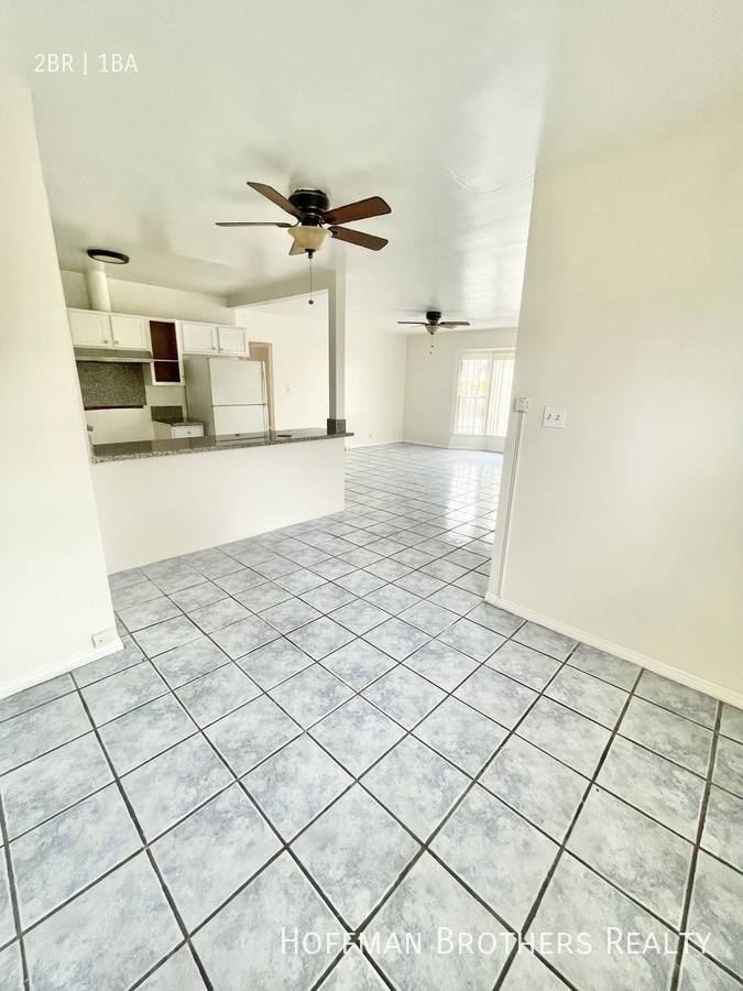 Apartment for rent at 2838 W Vernon Ave, Los Angeles, CA 90008