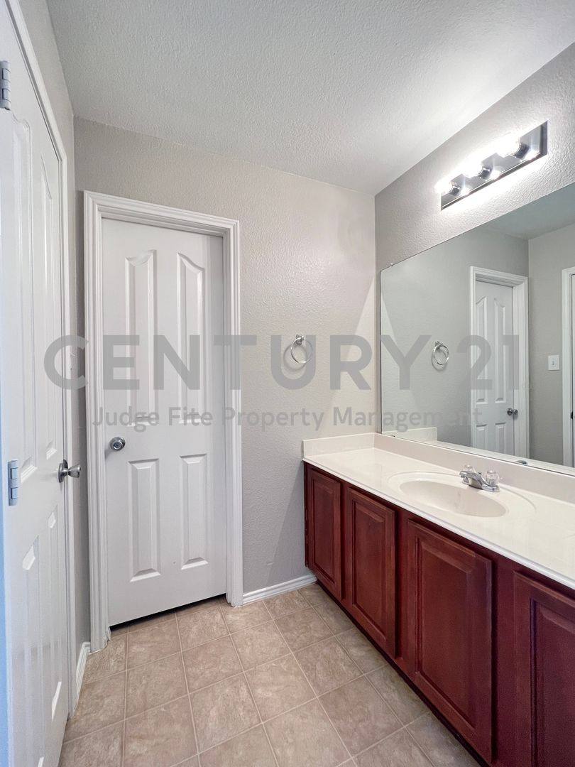House for rent at 3104 Kennedy Dr, McKinney, TX 75071