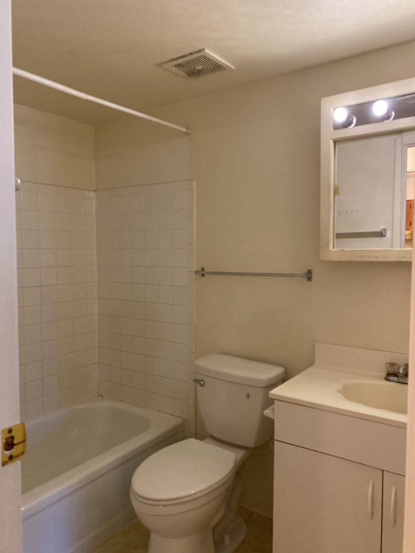 Apartment for rent at 1705 Heatheridge Rd, Fort Collins, CO 80526