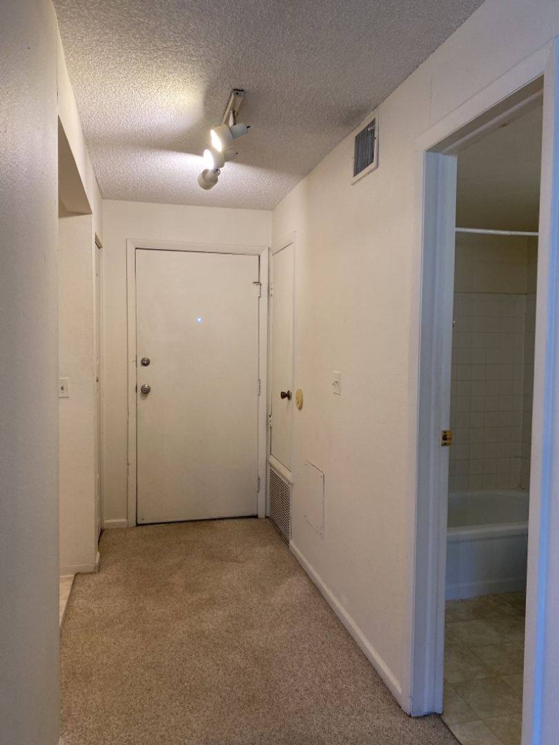 Apartment for rent at 1705 Heatheridge Rd, Fort Collins, CO 80526