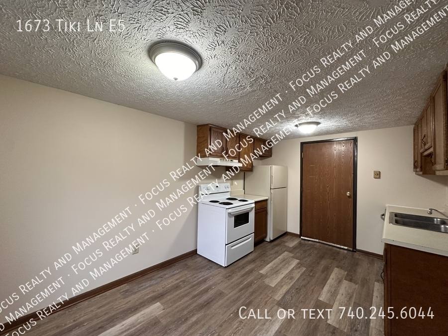 Apartment for rent at 1673 Tiki Lane E5, Lancaster, OH 43130