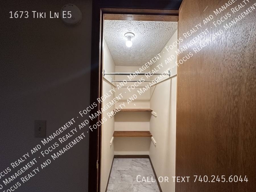 Apartment for rent at 1673 Tiki Lane E5, Lancaster, OH 43130