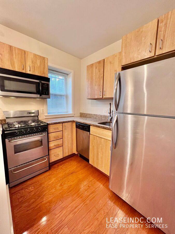 Apartment for rent at 3534 10th St NW #150, Washington, DC 20010