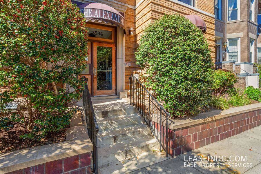 Apartment for rent at 3534 10th St NW #150, Washington, DC 20010