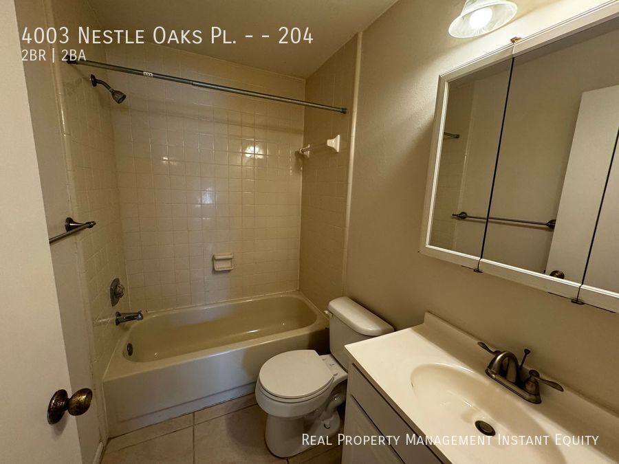 Condo for rent at 4003 Nestle Oaks Place #204, Tampa, FL 33613