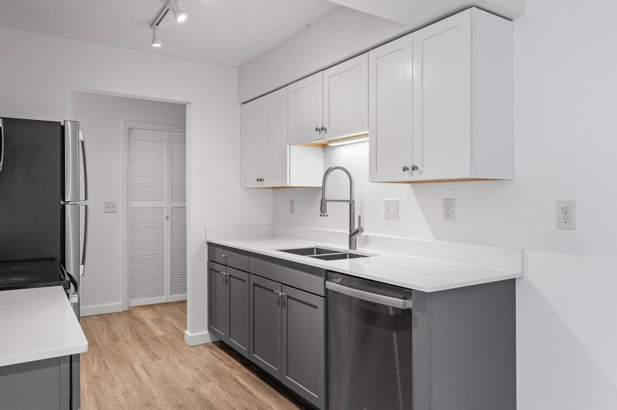 Apartment for rent at 6532 16th Ave S, Minneapolis, MN 55423