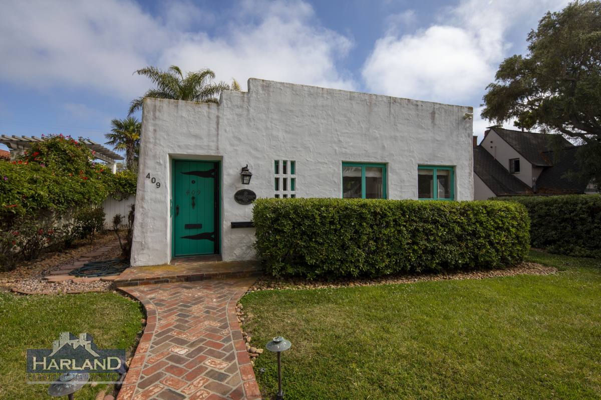 House for rent at 409 Dunemere Dr, La Jolla, CA 92037