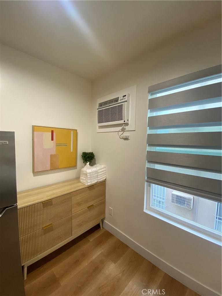 Apartment for rent at 827 S Manhattan Place #205, Los Angeles, CA 90005