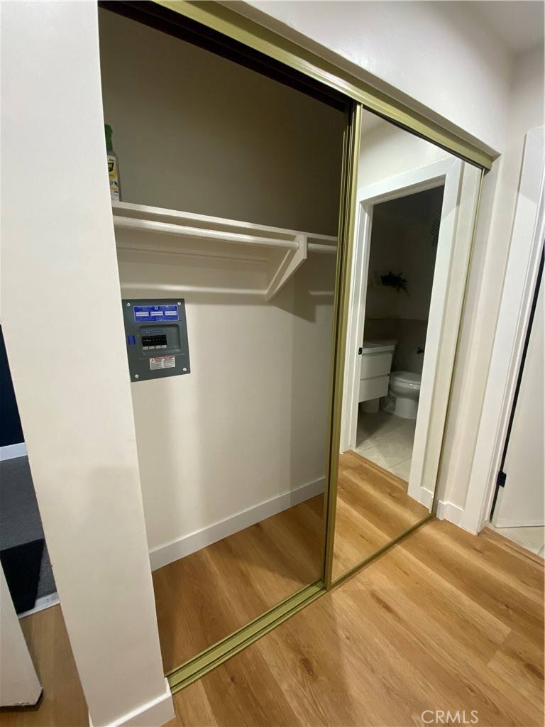 Apartment for rent at 827 S Manhattan Place #205, Los Angeles, CA 90005