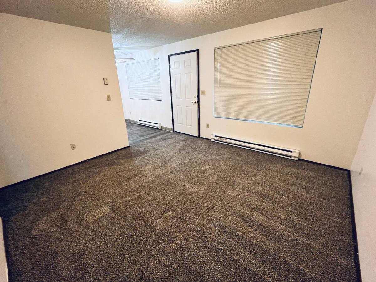 Apartment for rent at 1805 16th Ave SE, Albany, OR 97321