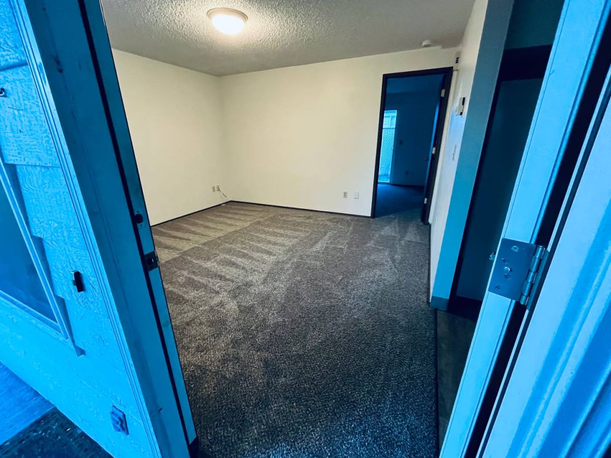 Apartment for rent at 1805 16th Ave SE, Albany, OR 97321