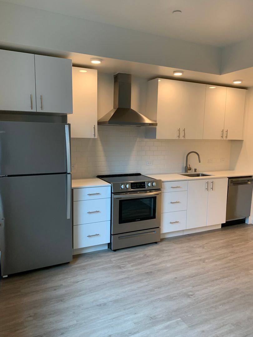 Apartment for rent at 1818 X St, Sacramento, CA 95818