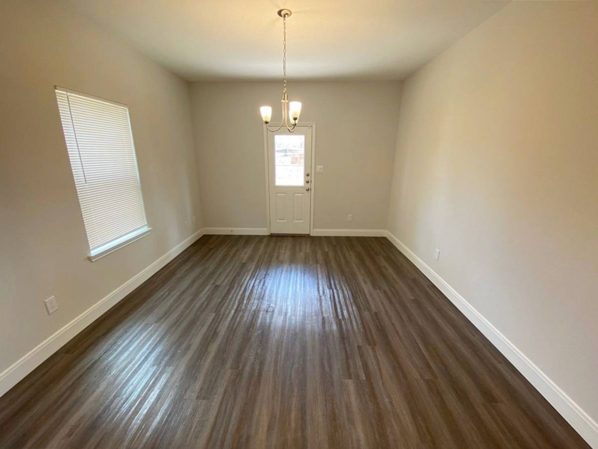 Apartment for rent at 8214 Parker Rd, Houston, TX 77078