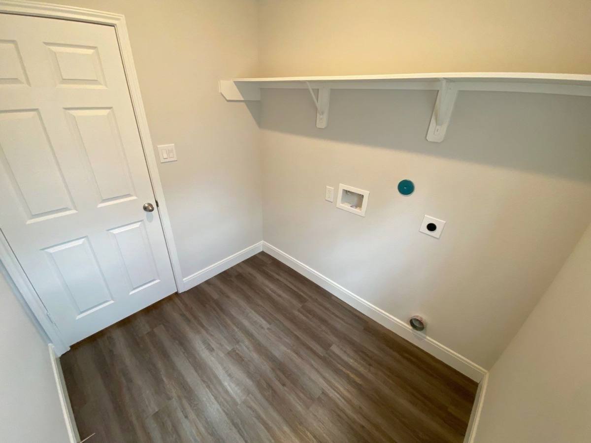 Apartment for rent at 8214 Parker Rd, Houston, TX 77078