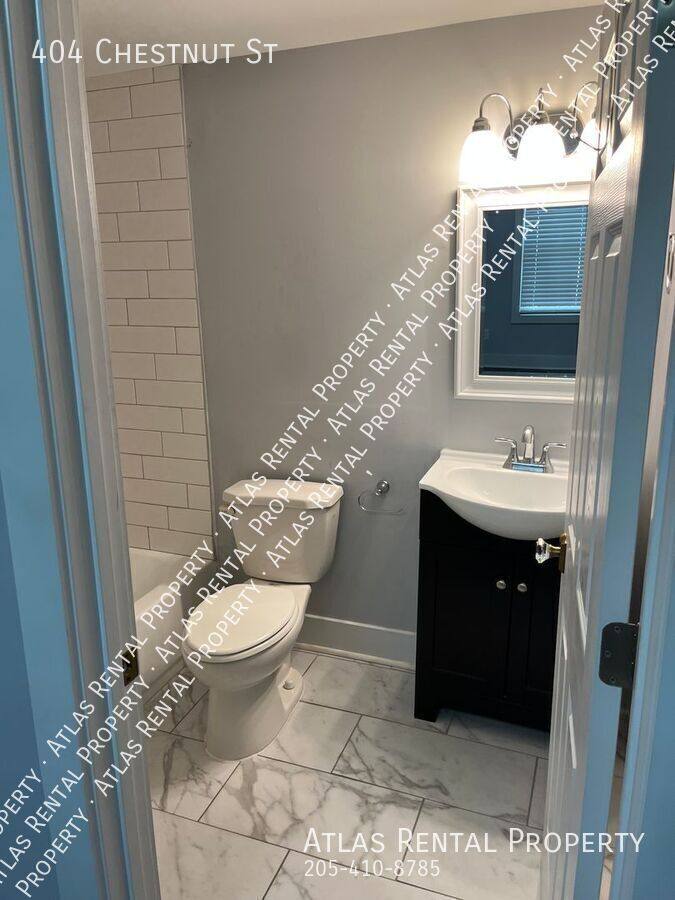 House for rent at 404 Chestnut St, Athens, AL 35611
