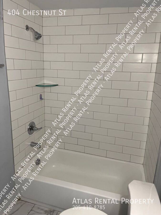 House for rent at 404 Chestnut St, Athens, AL 35611
