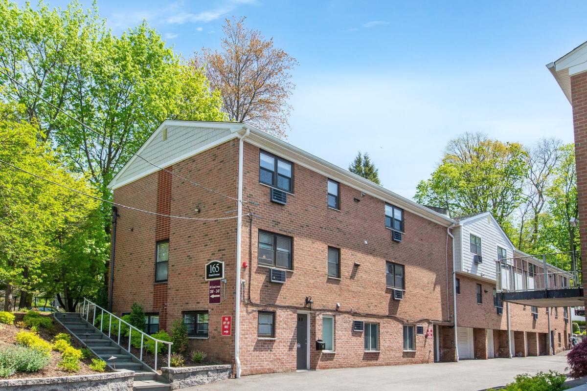 Apartment for rent at 165-185 Grand Ave, Englewood, NJ 07631